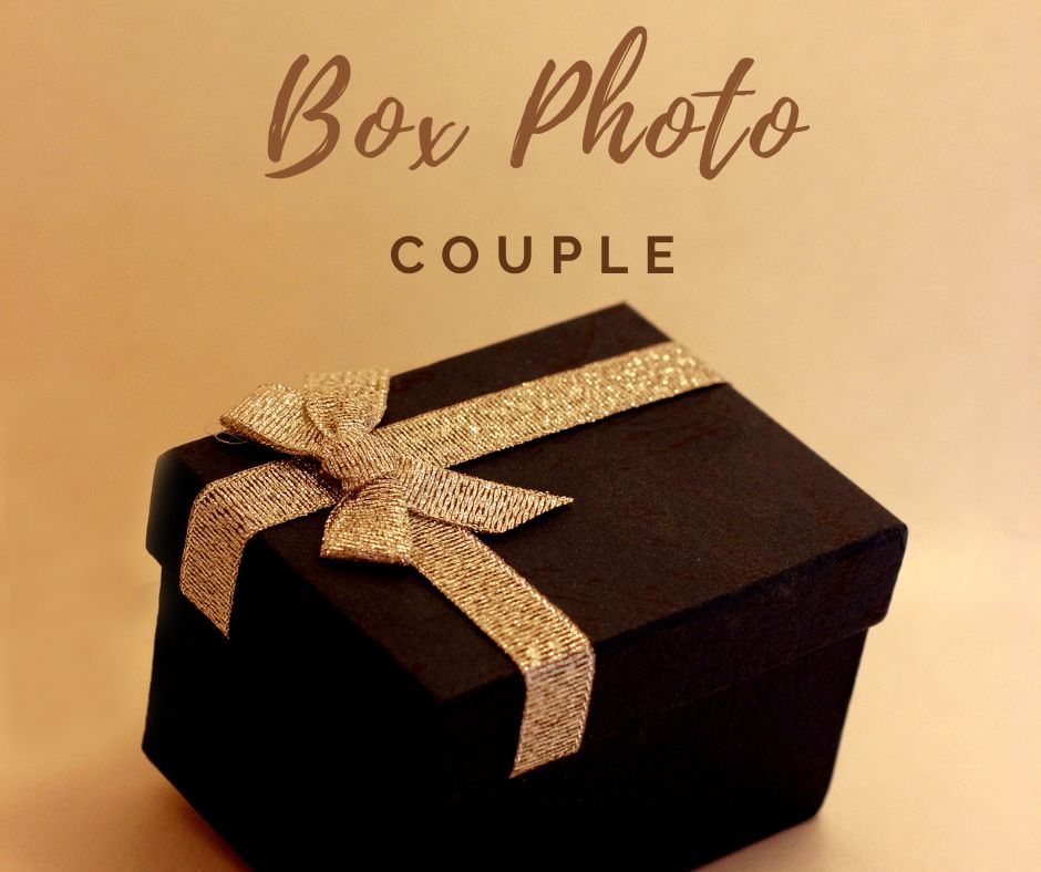 Box Simple Gift Greeting Thank You (Facebook Post) (4)